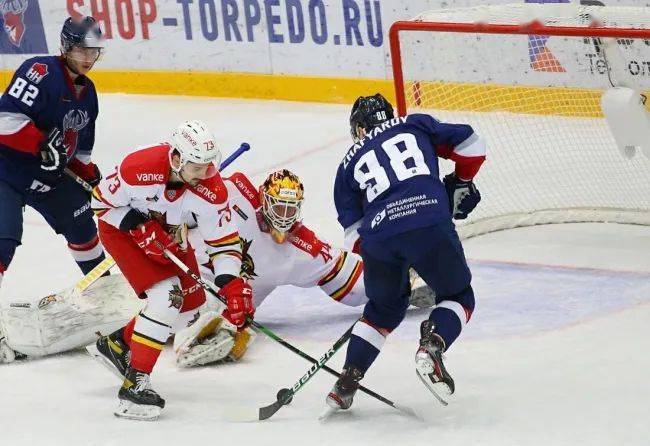  狼队反击犀利无比，客场擒下积分榜前列球队